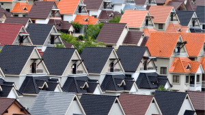 Tile Roofs in Miami 2025: Lifespan, Types, and Keys to Lasting 50+ Years